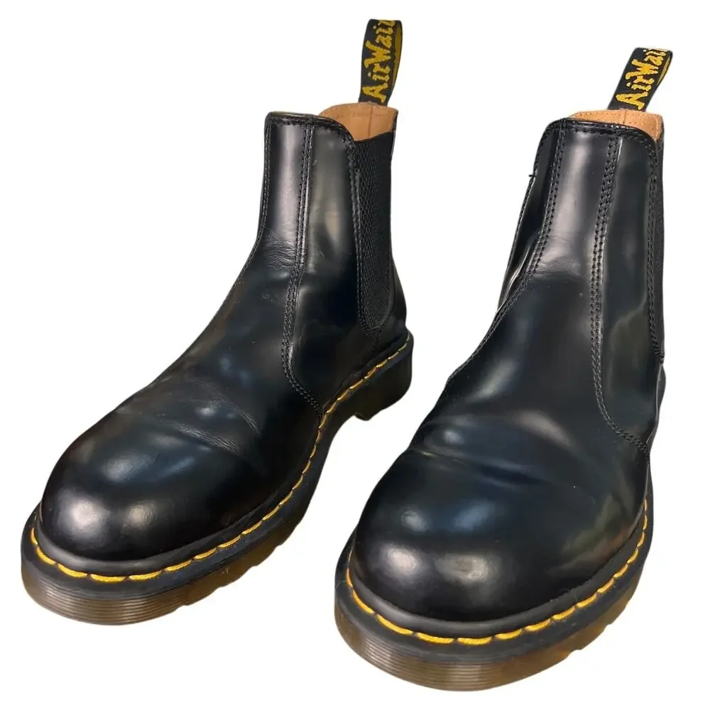 Dr. Martens Unisex 2976 Black Leather Pull On Chelsea Boot Size M 8 W 9